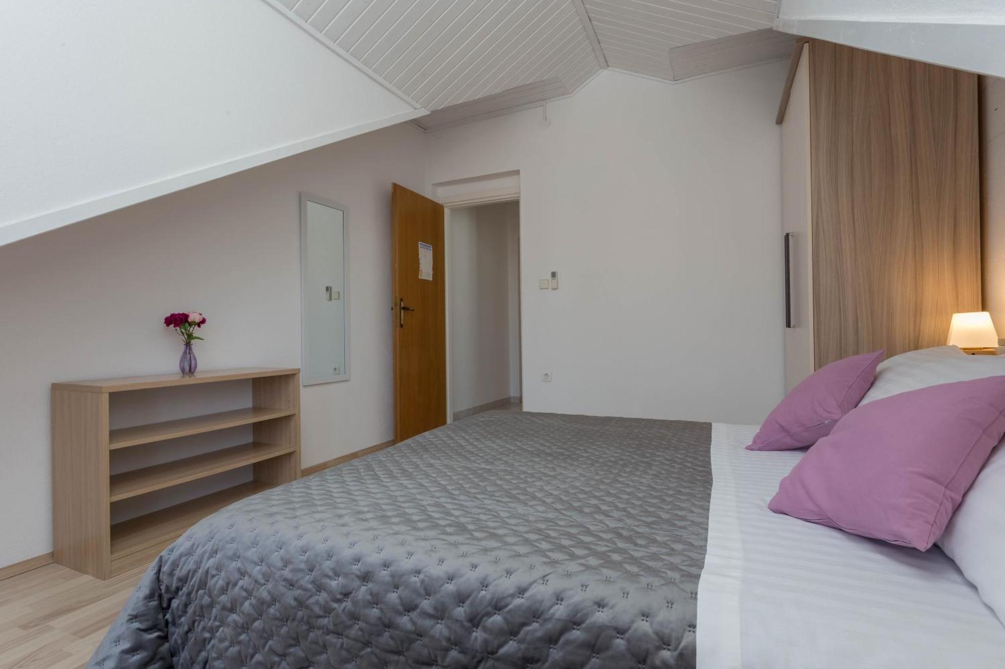 Apartments Marija Bibic フヴァル エクステリア 写真
